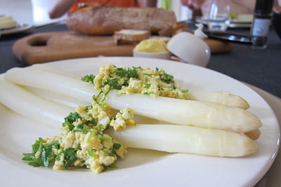 Food Explorers Cook and Lunch Recipe Flemish Asparagus