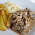 Food-Explorers-Cook-and-Lunch-Recipe-Stroganoff-Rice-Chips Estrogonofe de Carne